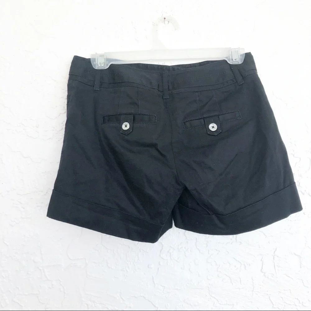 White House Black Market Classic Chino Shorts 00